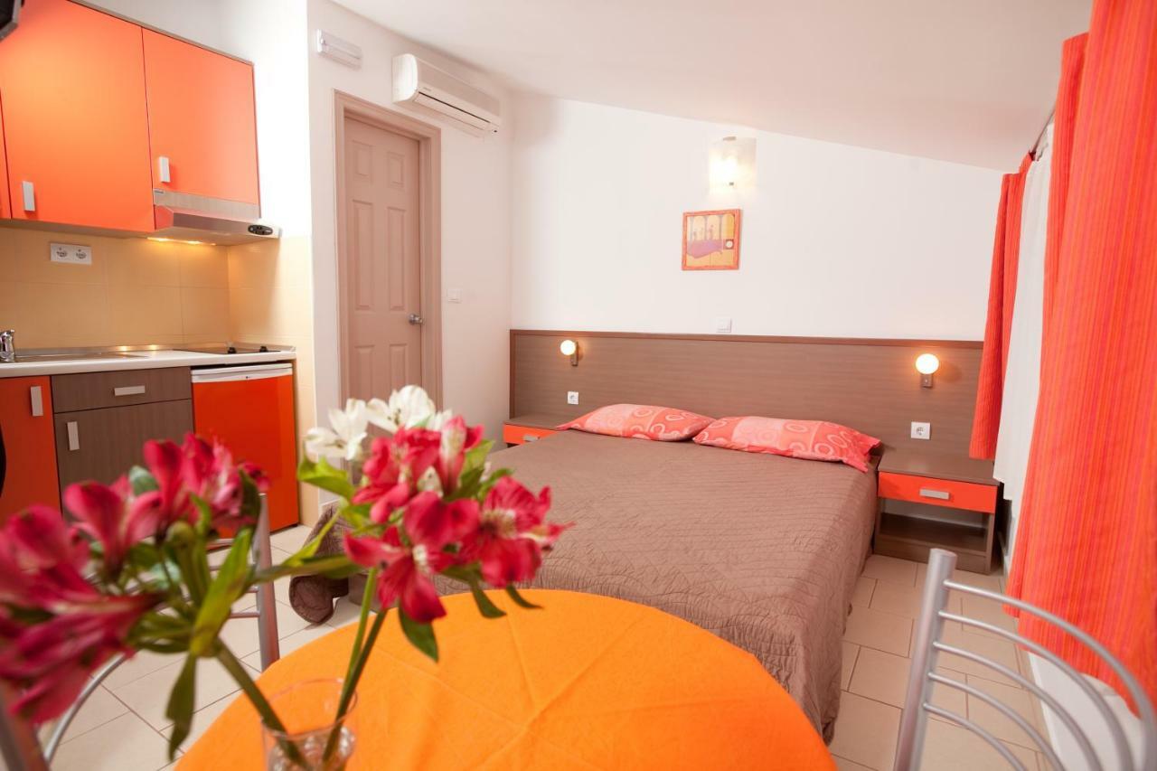Apartments Smiljka II ทูแชพี ภายนอก รูปภาพ